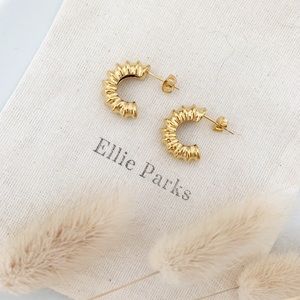 18k Gold Retro Inspired Textured Hoop Earrings